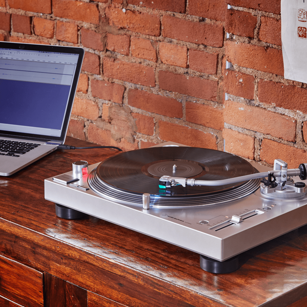 Програвач Audio-Technica AT-LP120XUSB Silver AT-LP120XUSB фото